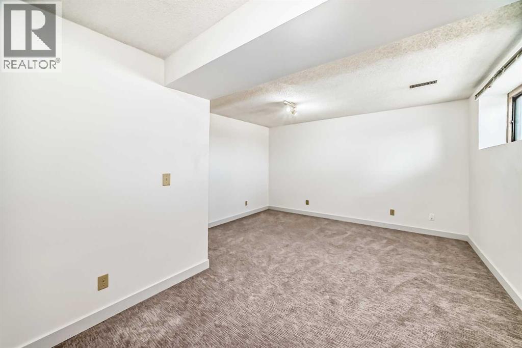 269 Edgepark Boulevard Nw, Calgary, Alberta  T3A 4J1 - Photo 28 - A2252151