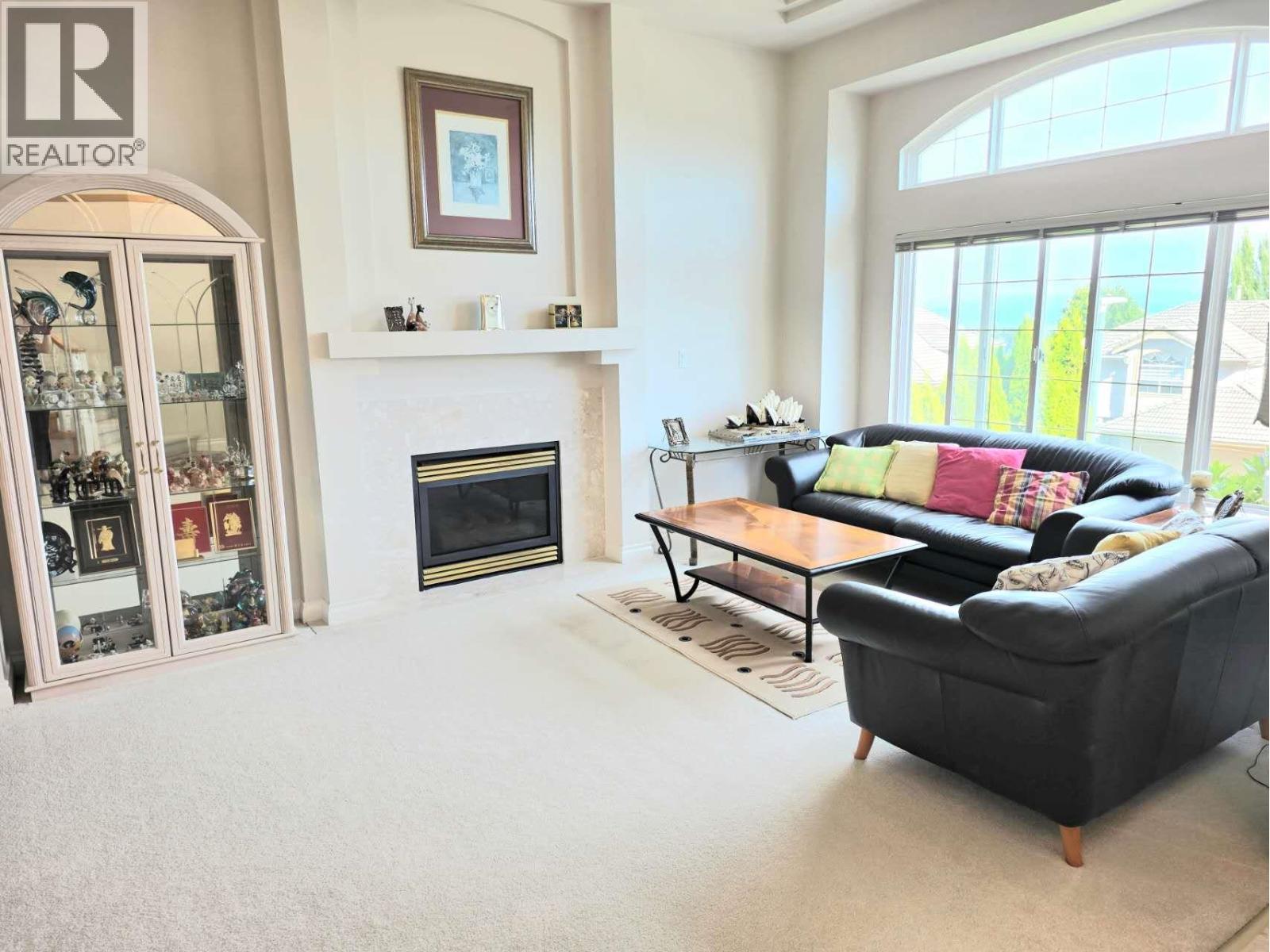 2955 Blackbear Court, Coquitlam, British Columbia  V3E 3A2 - Photo 4 - R3043077