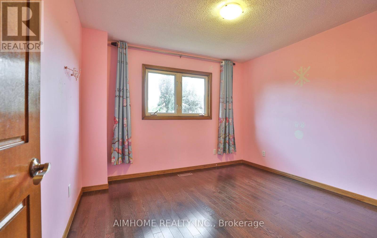 1339 Windrush Drive, Oakville, Ontario  L6M 1W4 - Photo 32 - W12379465