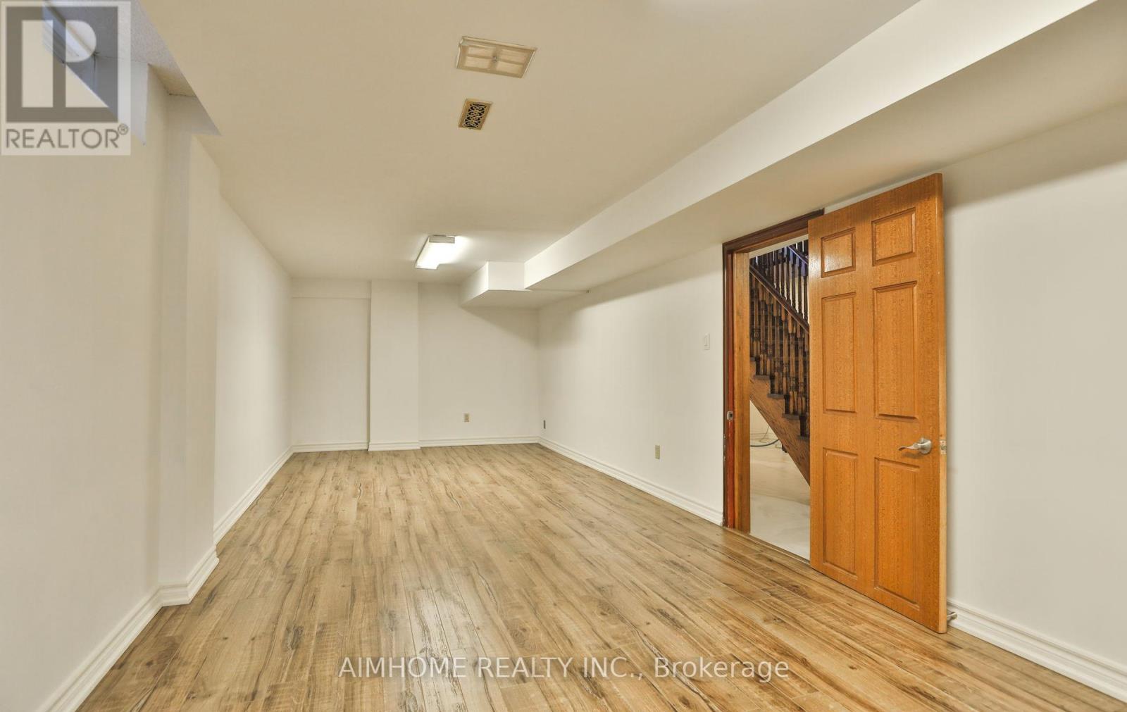 1339 Windrush Drive, Oakville, Ontario  L6M 1W4 - Photo 39 - W12379465