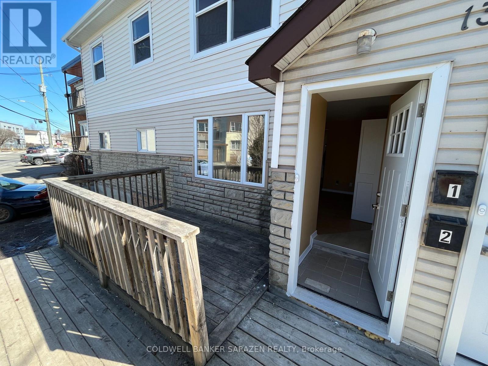 136 Deschamps Avenue, Ottawa, Ontario  K1L 5Z6 - Photo 34 - X12379473