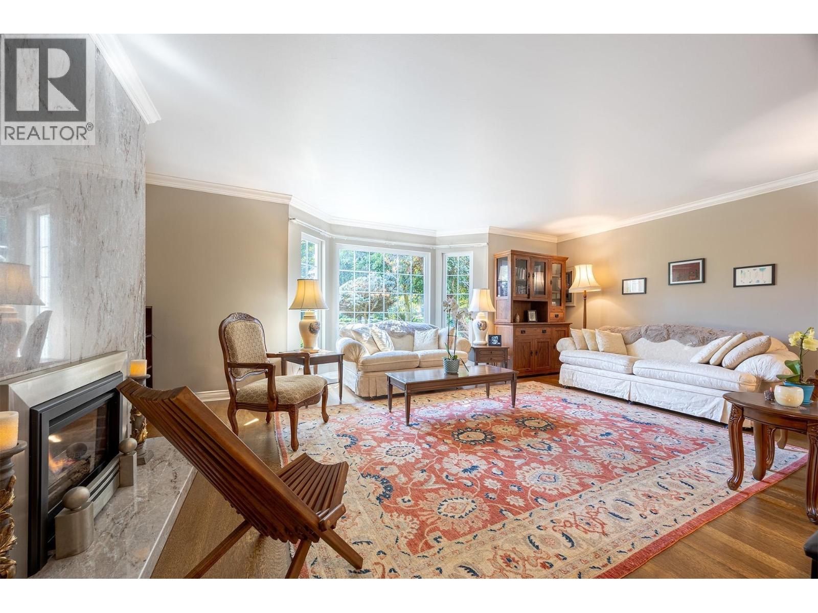 539 Newcroft Place, West Vancouver, British Columbia  V7T 1W9 - Photo 3 - R3043297