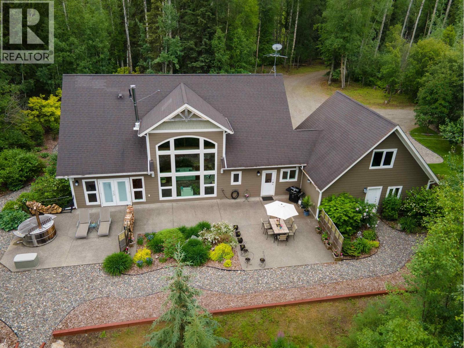 4230 Sowchea Road, Fort St. James, British Columbia  V0J 1P0 - Photo 2 - R3032810