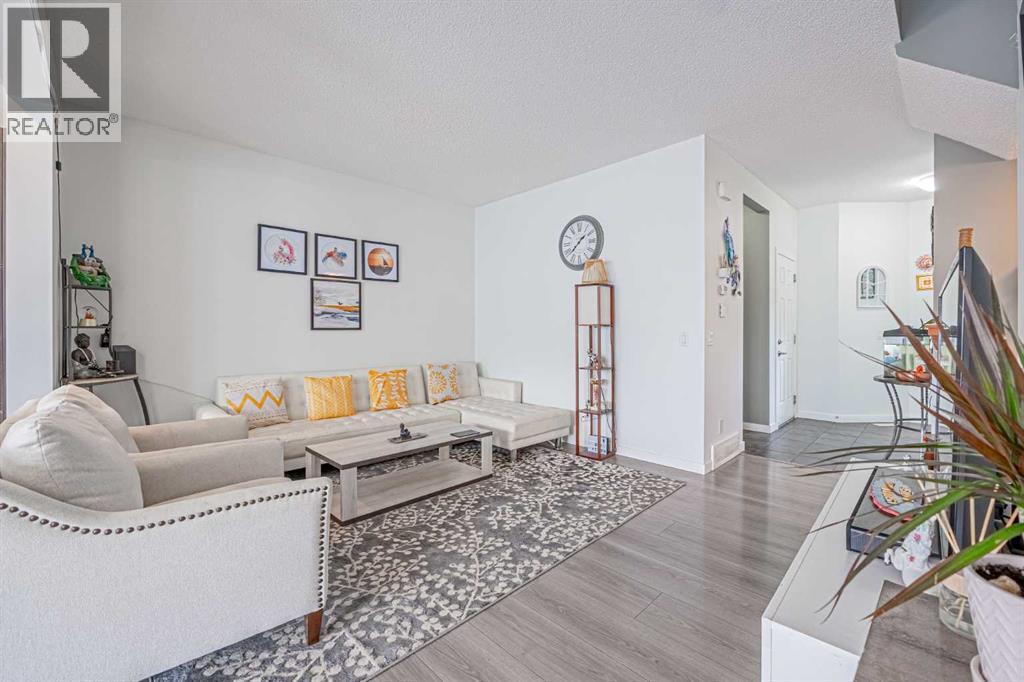 146 Skyview Point Crescent Ne, Calgary, Alberta  T3N 0M1 - Photo 9 - A2251674
