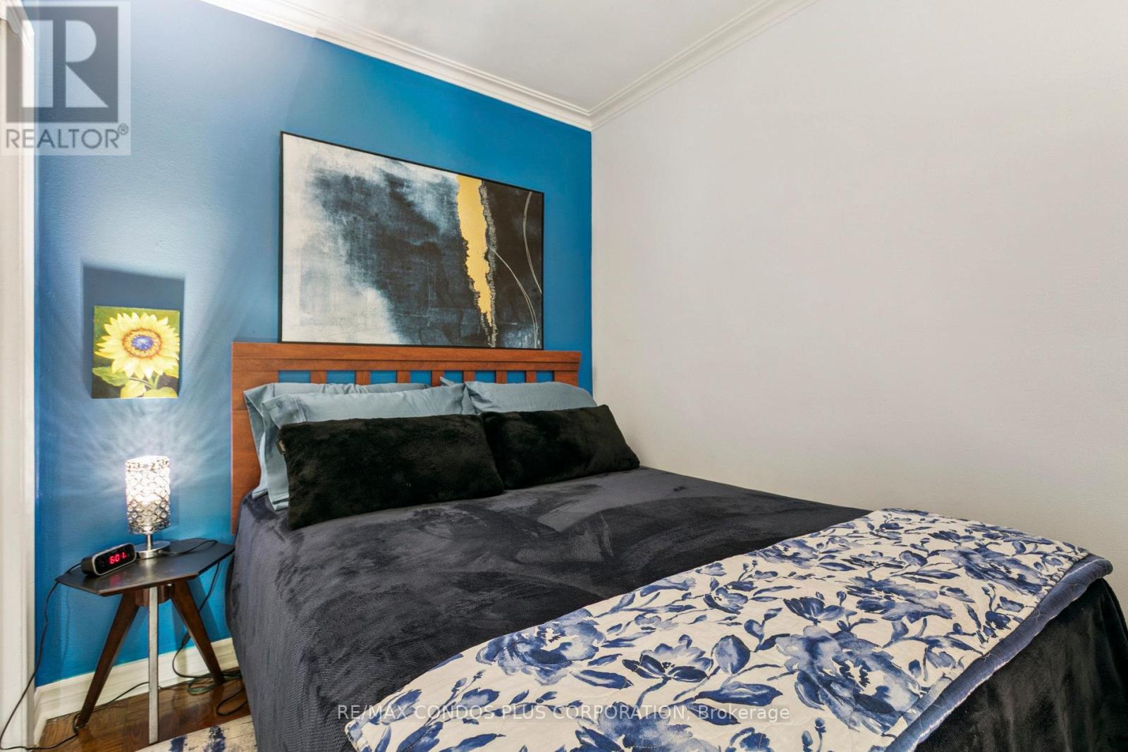 101 - 185 Stephen Drive, Toronto, Ontario  M8Y 3N5 - Photo 21 - W12375168