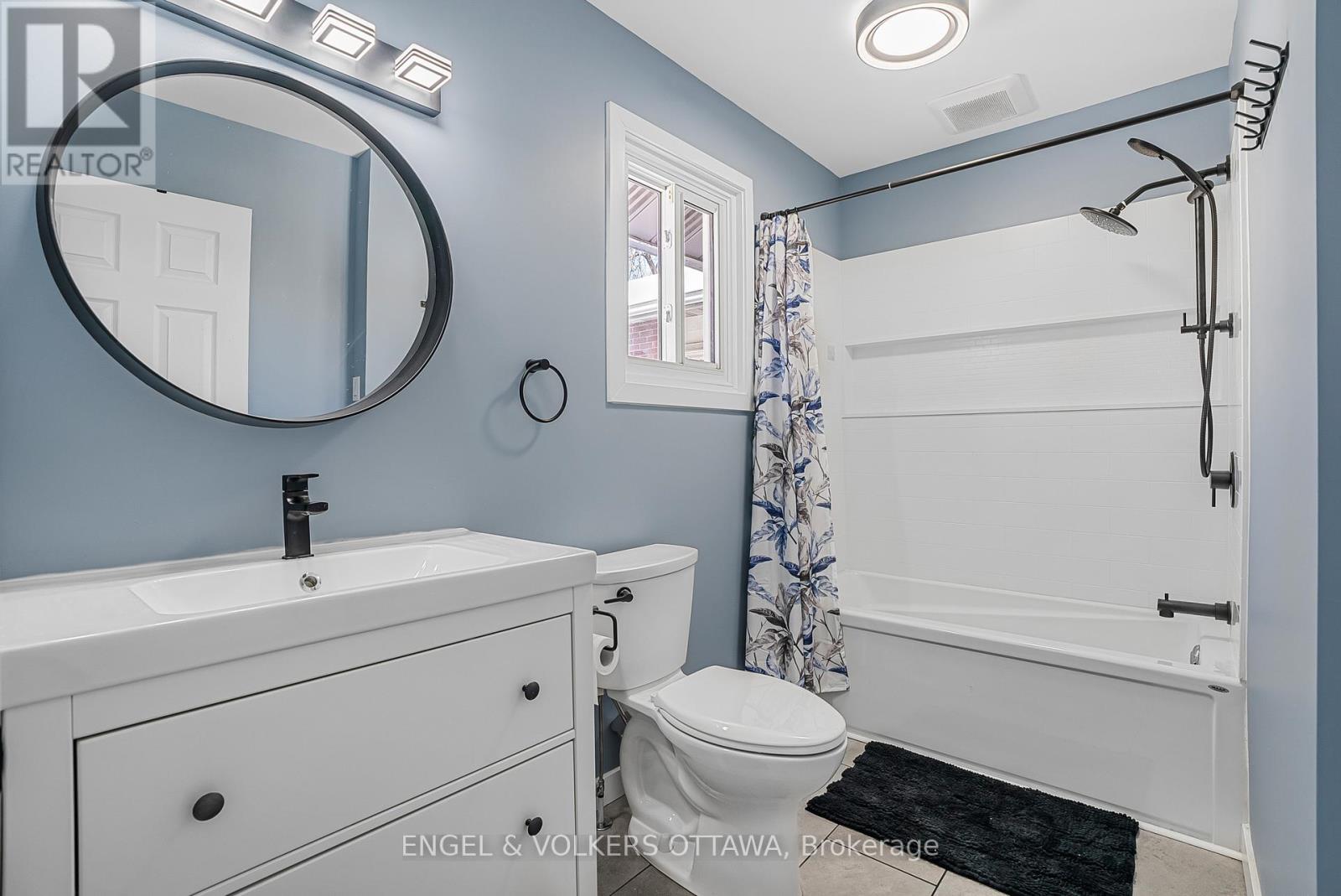 1427 Rosebella Avenue, Ottawa, Ontario  K1T 1E5 - Photo 25 - X12379491