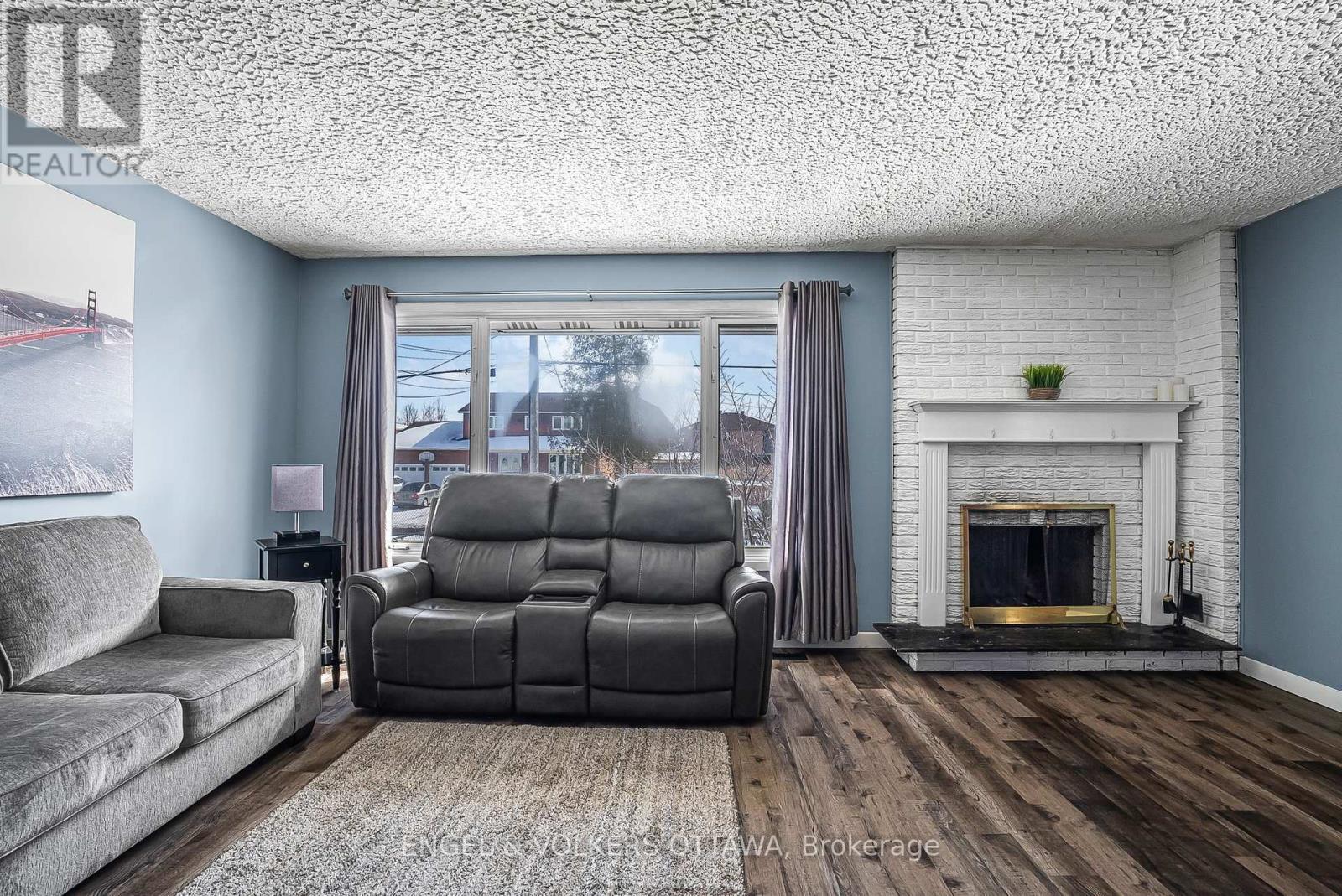 1427 Rosebella Avenue, Ottawa, Ontario  K1T 1E5 - Photo 8 - X12379491