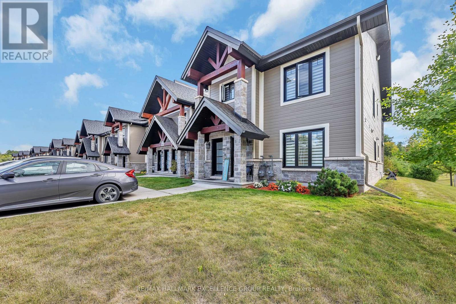 214 - 290 Masters Lane, Clarence-Rockland, Ontario  K4K 0K5 - Photo 1 - X12379532