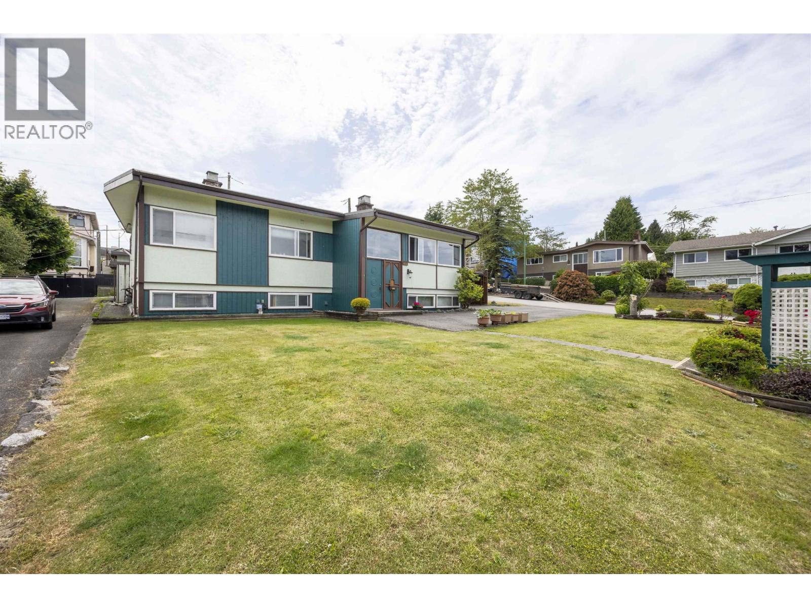4646 Charlotte Court, Burnaby, British Columbia  V5G 2R8 - Photo 14 - R3042174