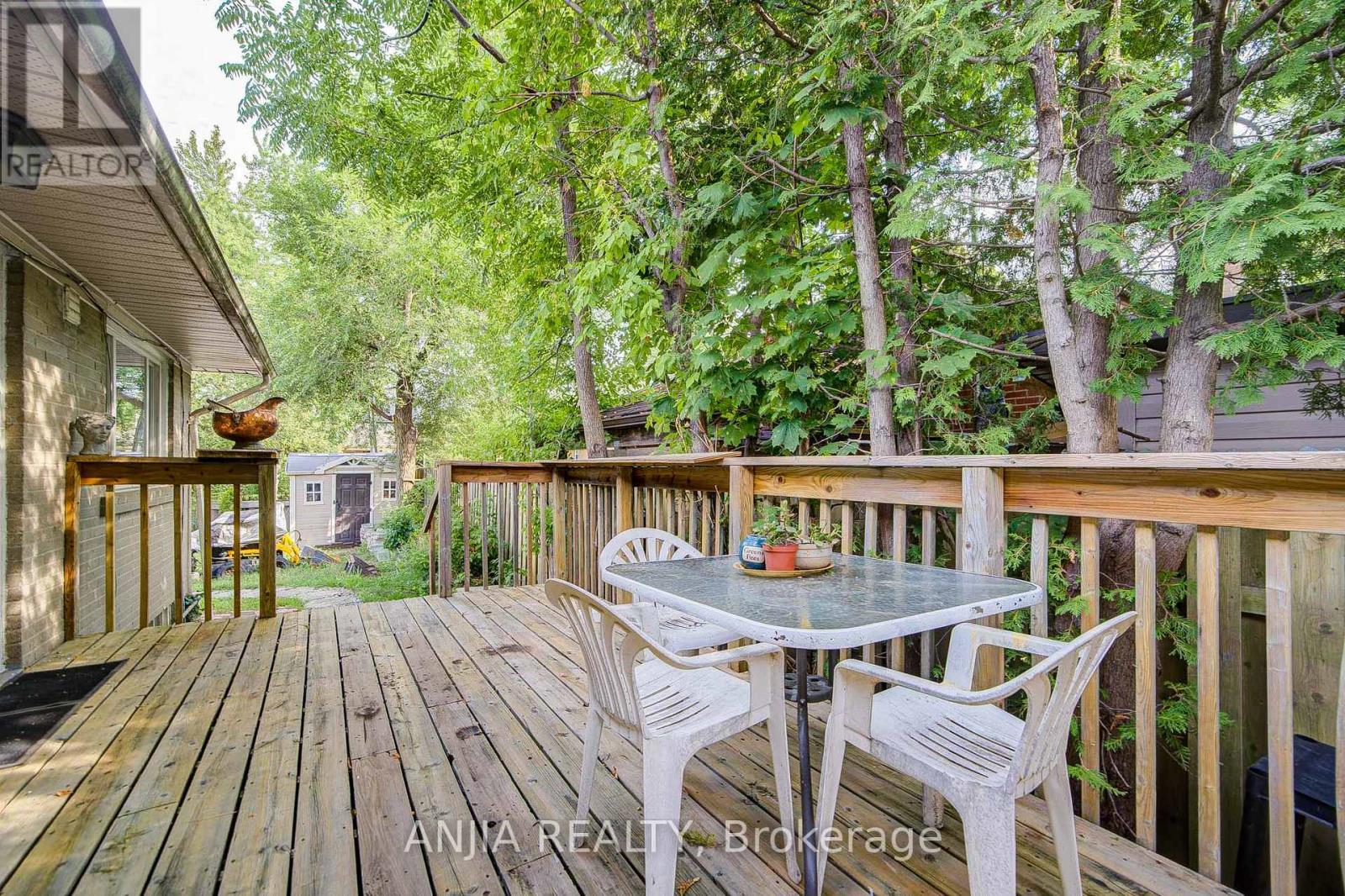 5 Beaverton Road S, Richmond Hill, Ontario  L4C 2H5 - Photo 26 - N12379483