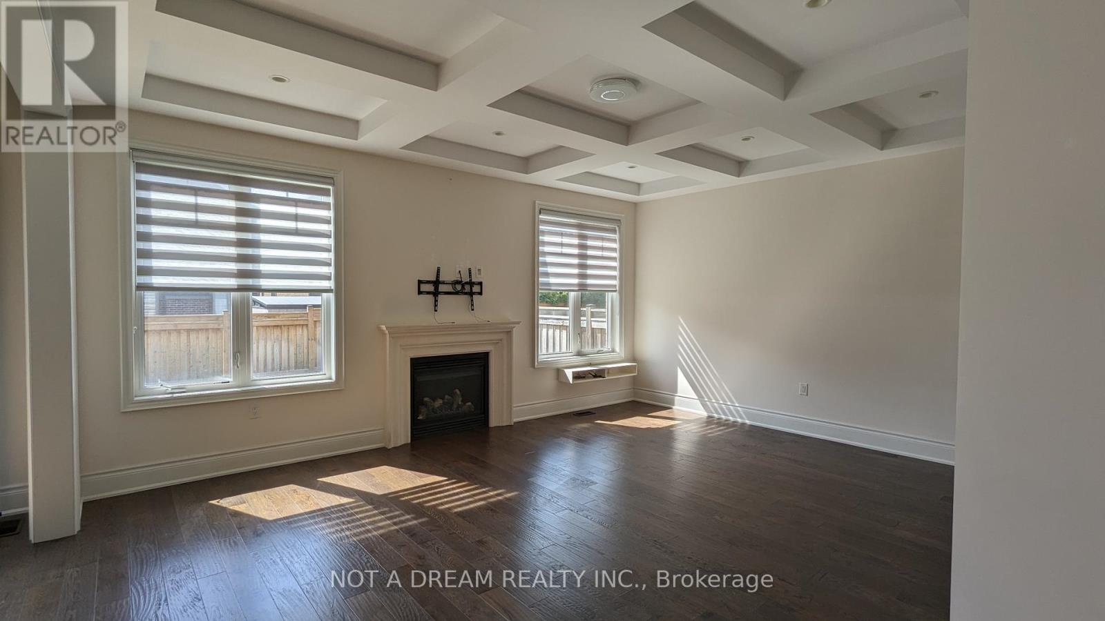 80 Torgan Trail, Vaughan, Ontario  L4H 3X6 - Photo 6 - N12379485