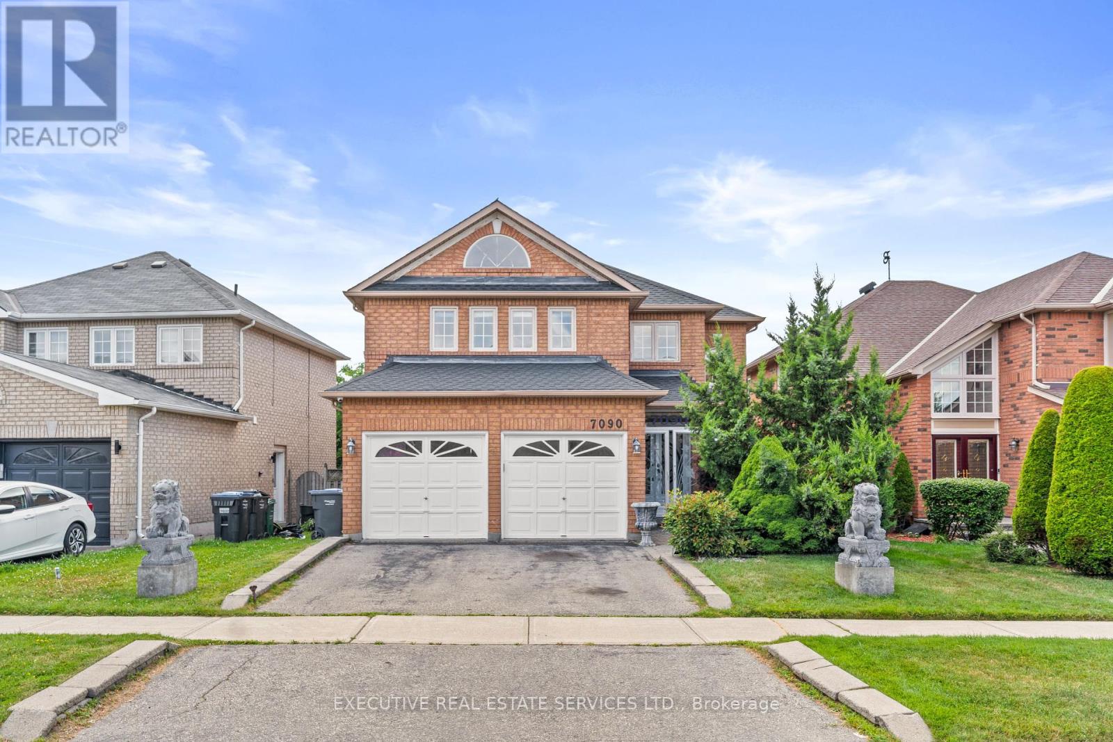 7090 TERRAGAR BOULEVARD, Mississauga, Ontario