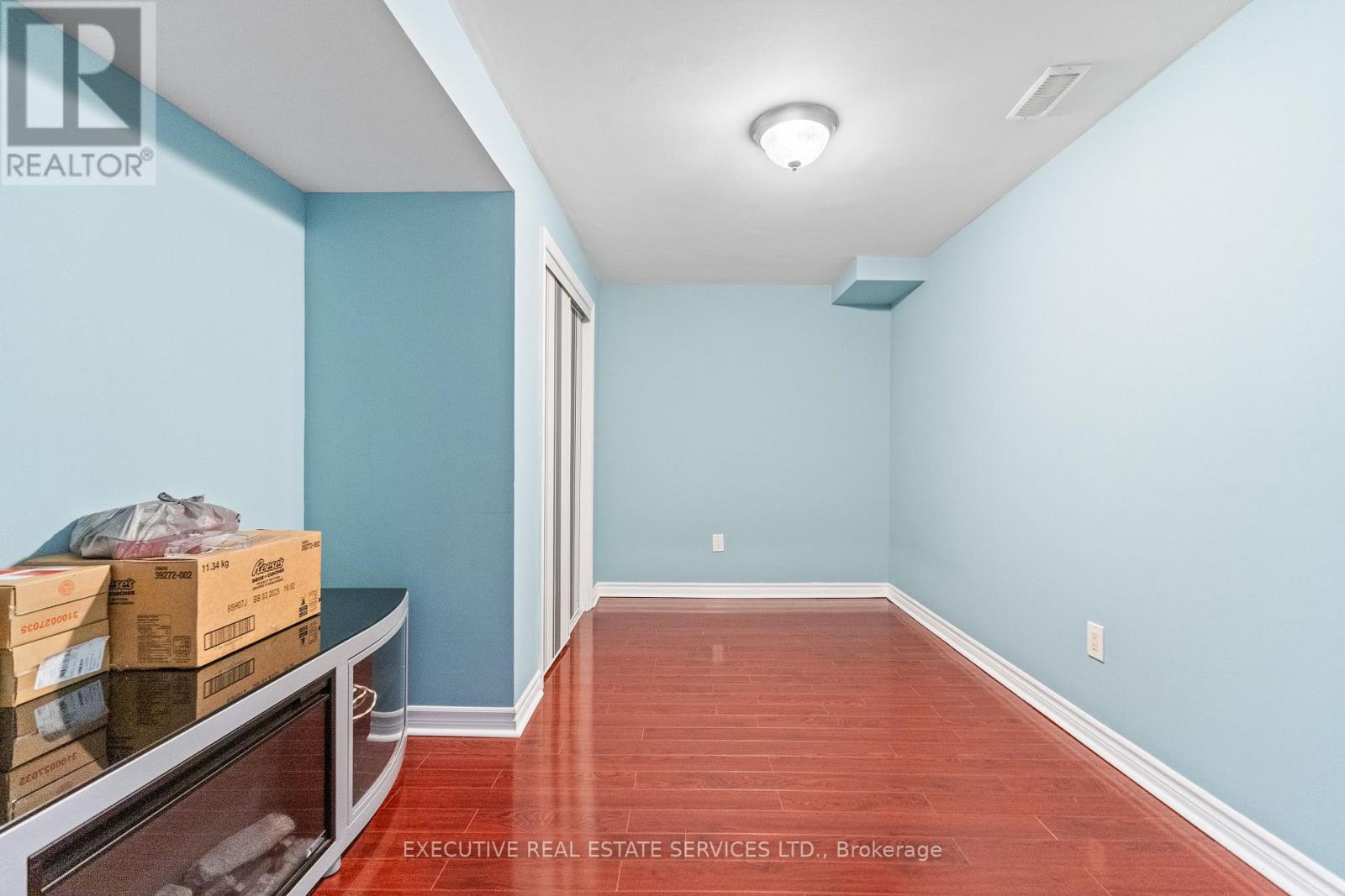 7090 Terragar Boulevard, Mississauga, Ontario  L5N 7N2 - Photo 45 - W12379495