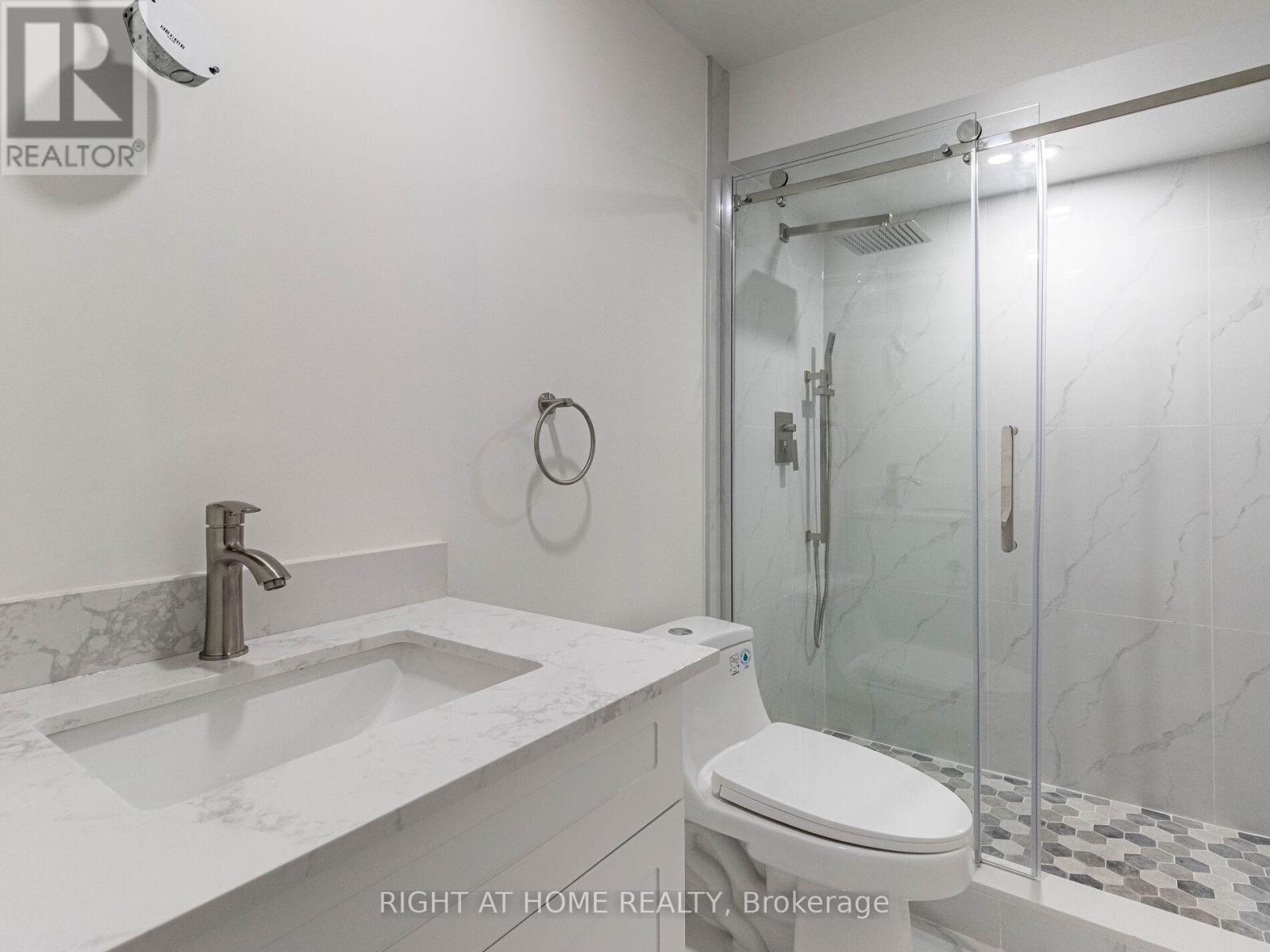 612 Serafini Crescent, Milton (Wi Willmott), Ontario  L9T 7P1 - Photo 39 - W12379500