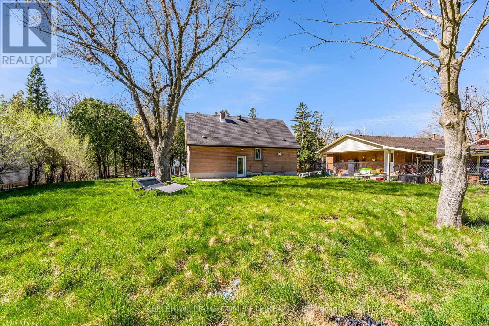 30 Ann Street, Hamilton, Ontario  L9H 2N5 - Photo 28 - X12379494