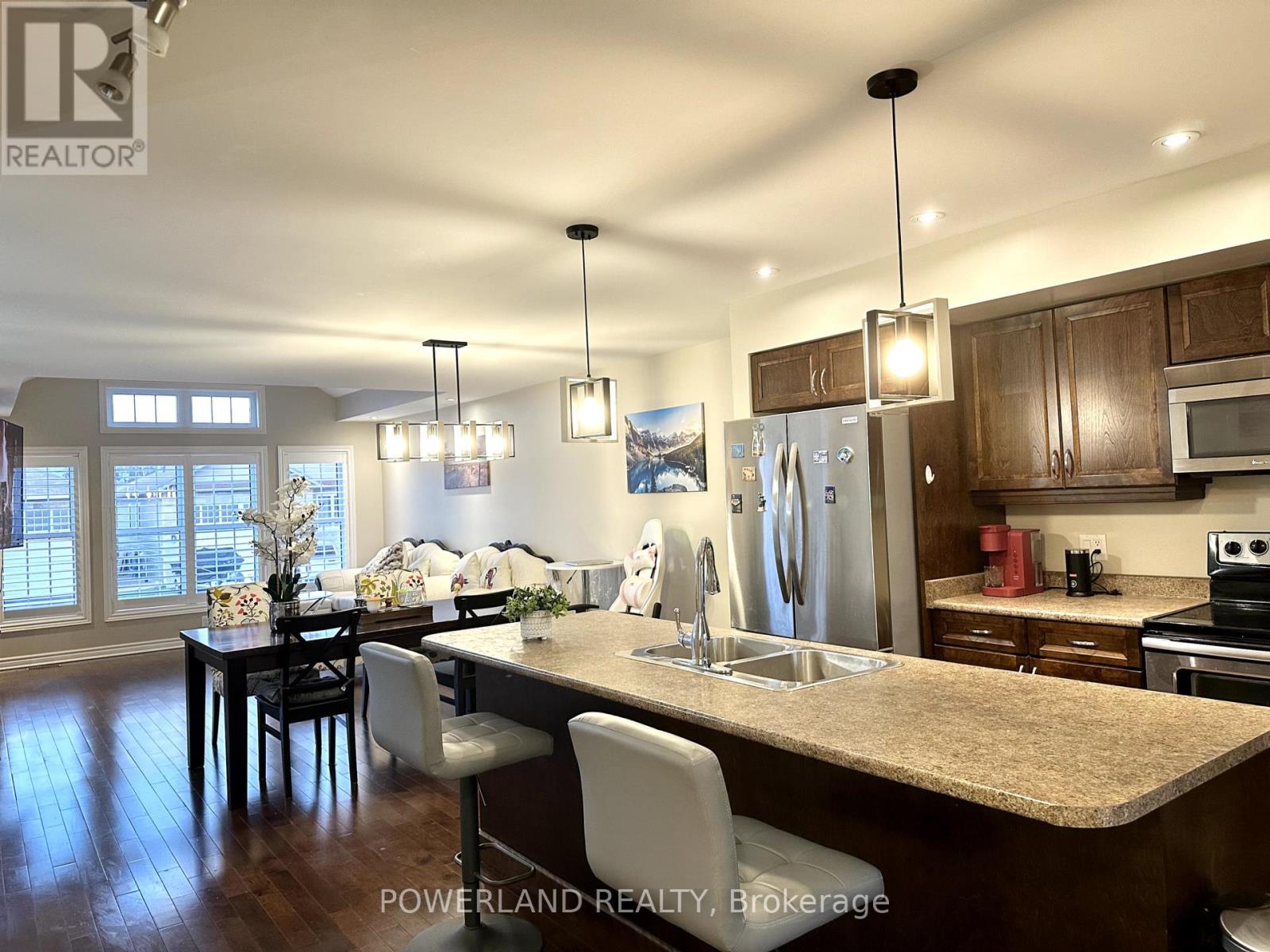 21 Brookland Drive, North Bay, Ontario  P1A 0A1 - Photo 13 - X12379496