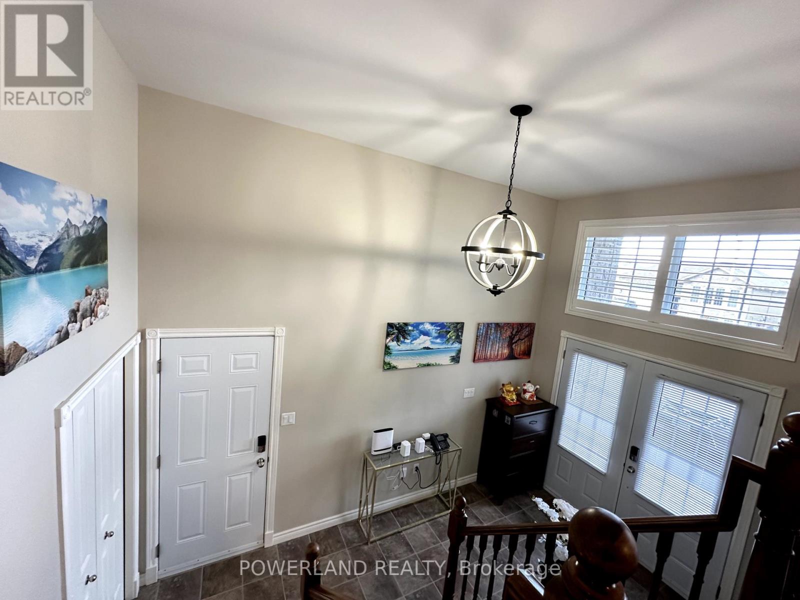21 Brookland Drive, North Bay, Ontario  P1A 0A1 - Photo 4 - X12379496