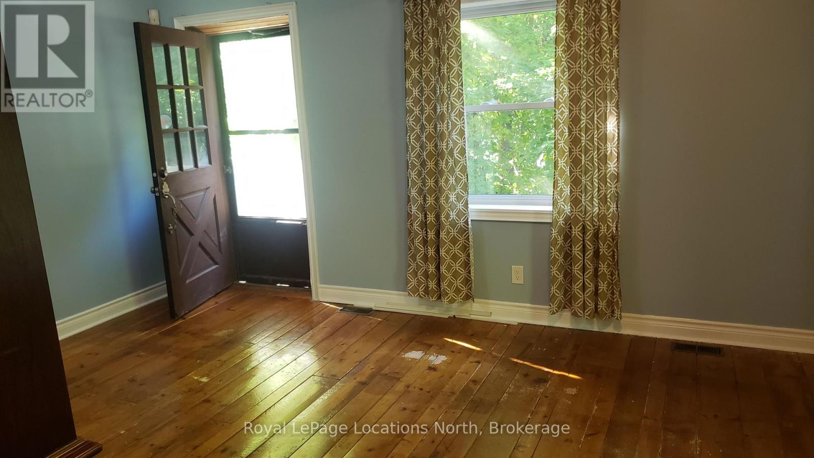 8726 Highway 9 Highway, New Tecumseth, Ontario  L0G 1W0 - Photo 6 - N12379565