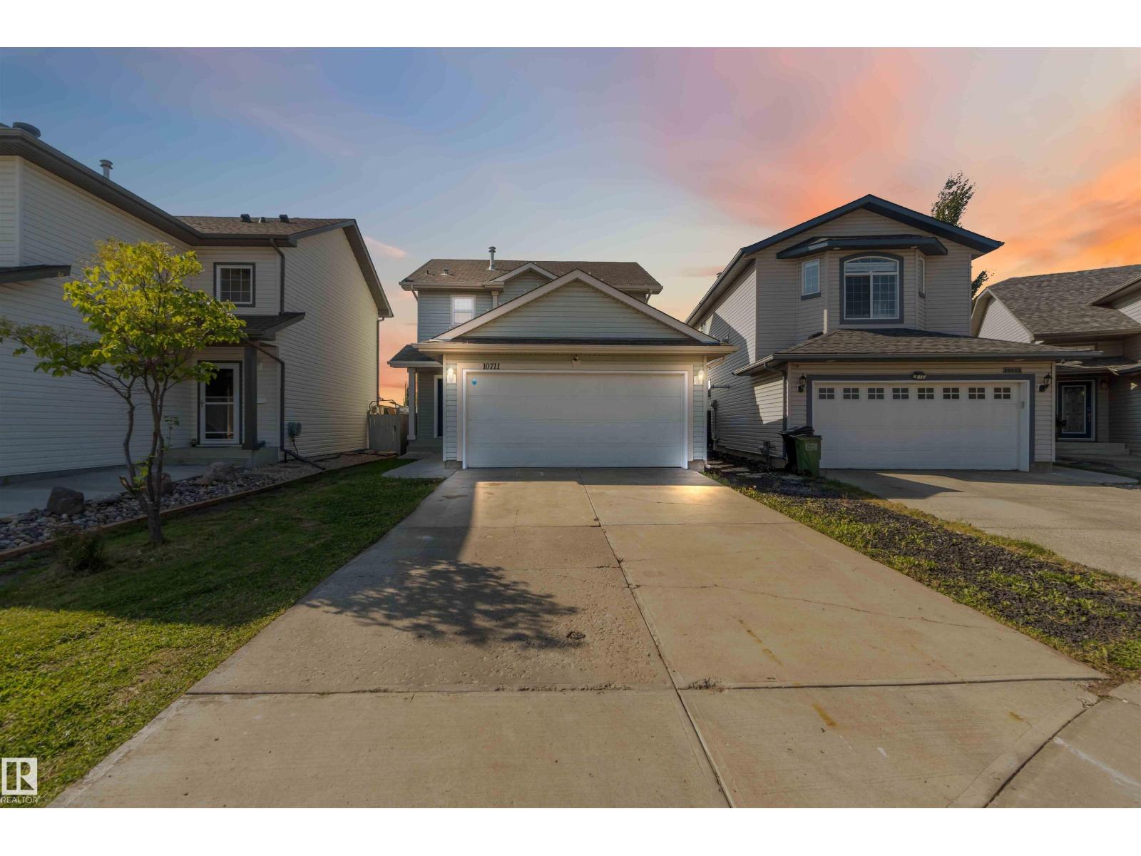 10711 180 Av Nw, Edmonton, Alberta  T5X 6C9 - Photo 2 - E4455018