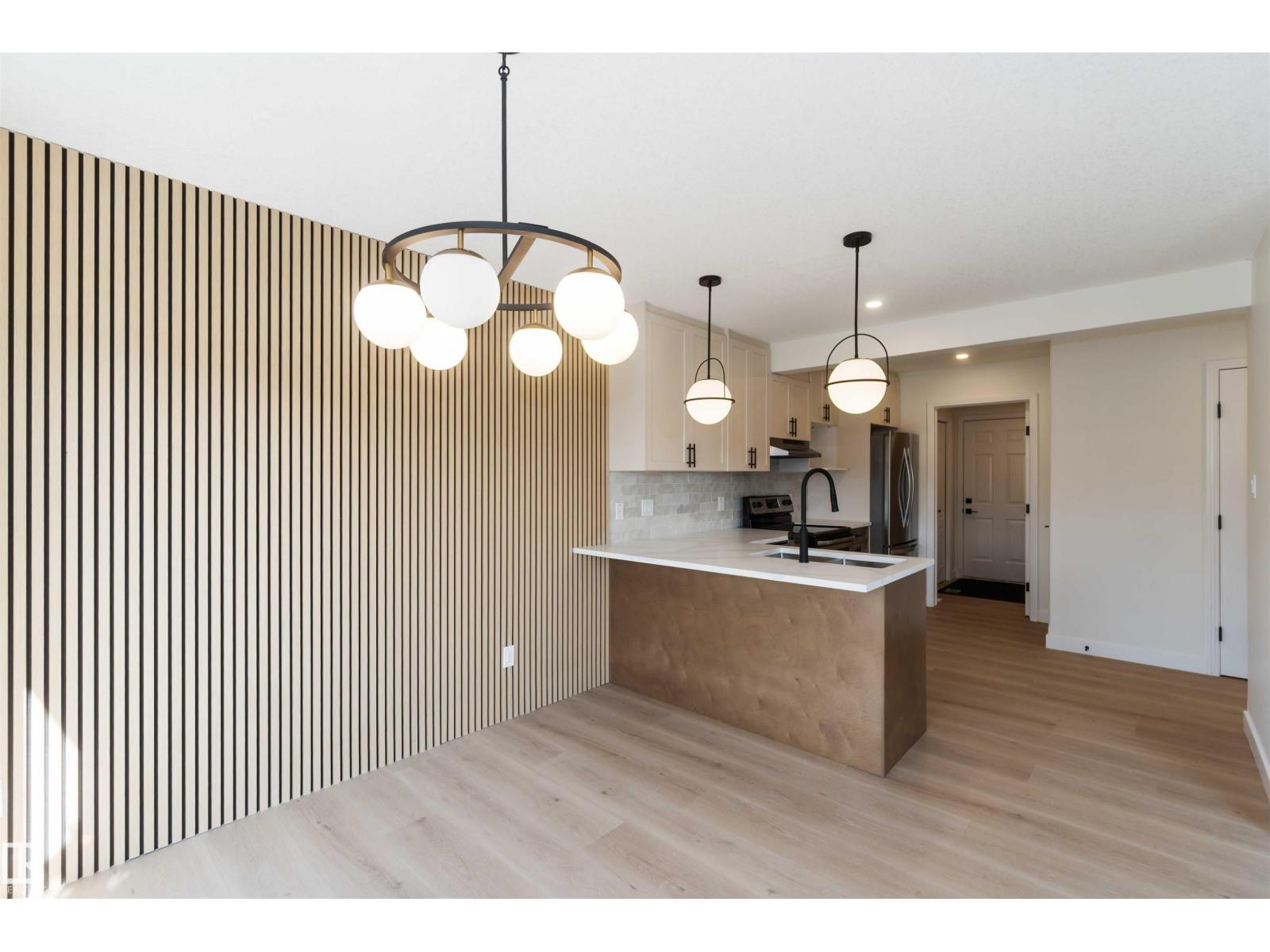 10711 180 Av Nw, Edmonton, Alberta  T5X 6C9 - Photo 12 - E4455018