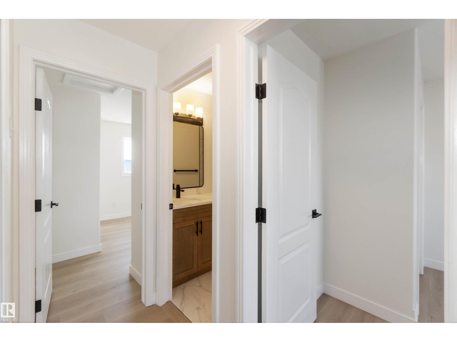 10711 180 Av Nw, Edmonton, Alberta  T5X 6C9 - Photo 22 - E4455018