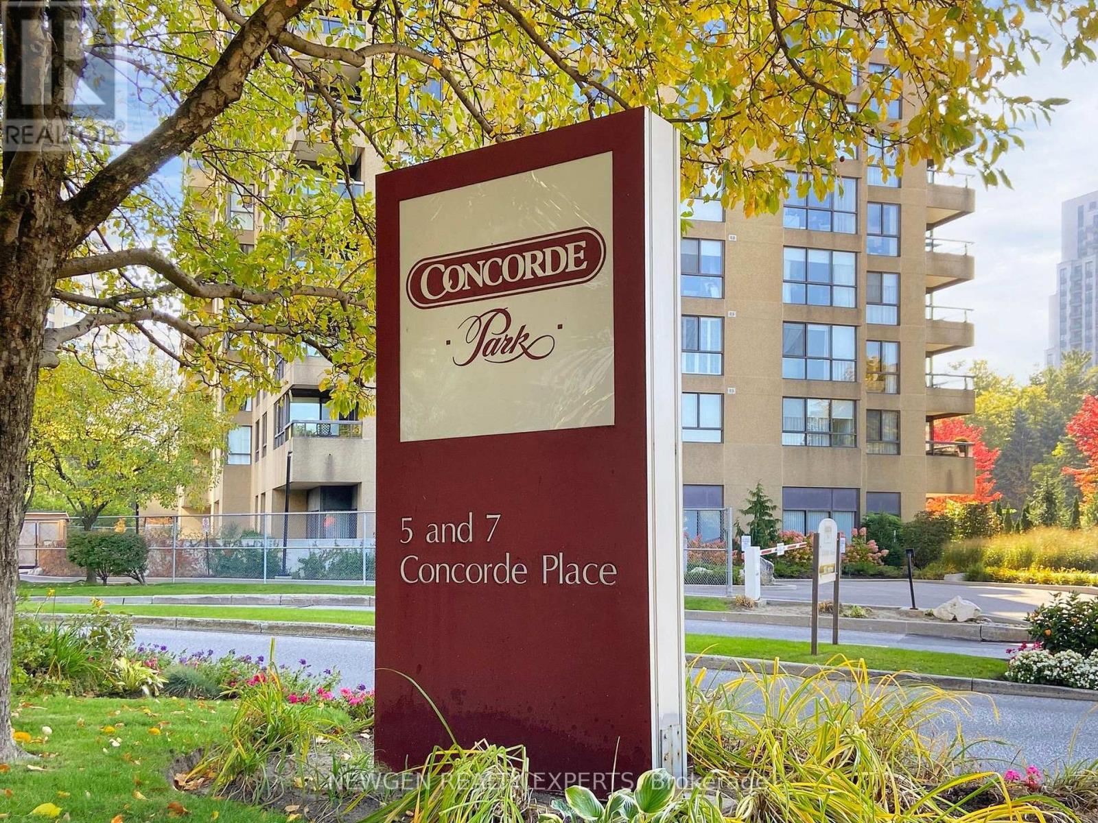 2903 - 5 Concorde Place, Toronto, Ontario  M3C 3M8 - Photo 2 - C12379546