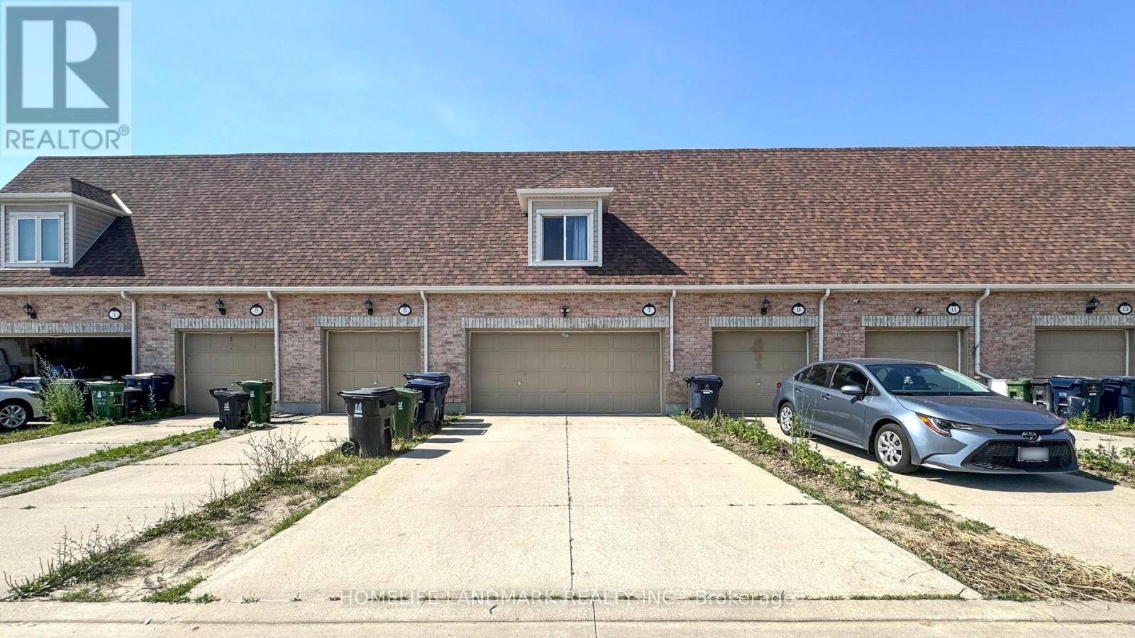 7 Kawneer Terrace, Toronto, Ontario  M1P 0C3 - Photo 37 - E12379558