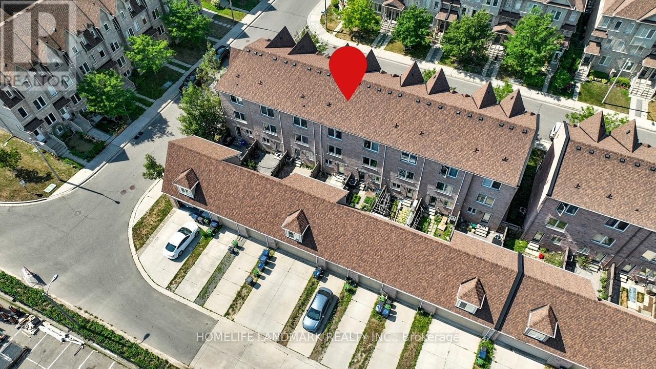 7 Kawneer Terrace, Toronto, Ontario  M1P 0C3 - Photo 40 - E12379558