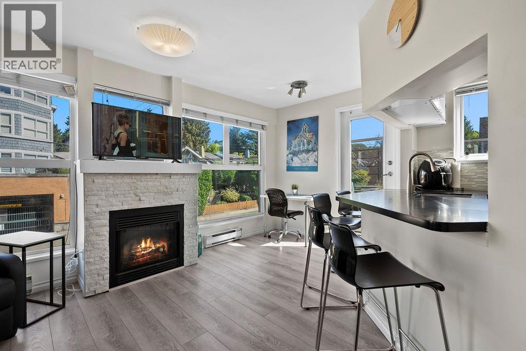 208 2025 Stephens Street, Vancouver, British Columbia  V6K 3W2 - Photo 2 - R3039959