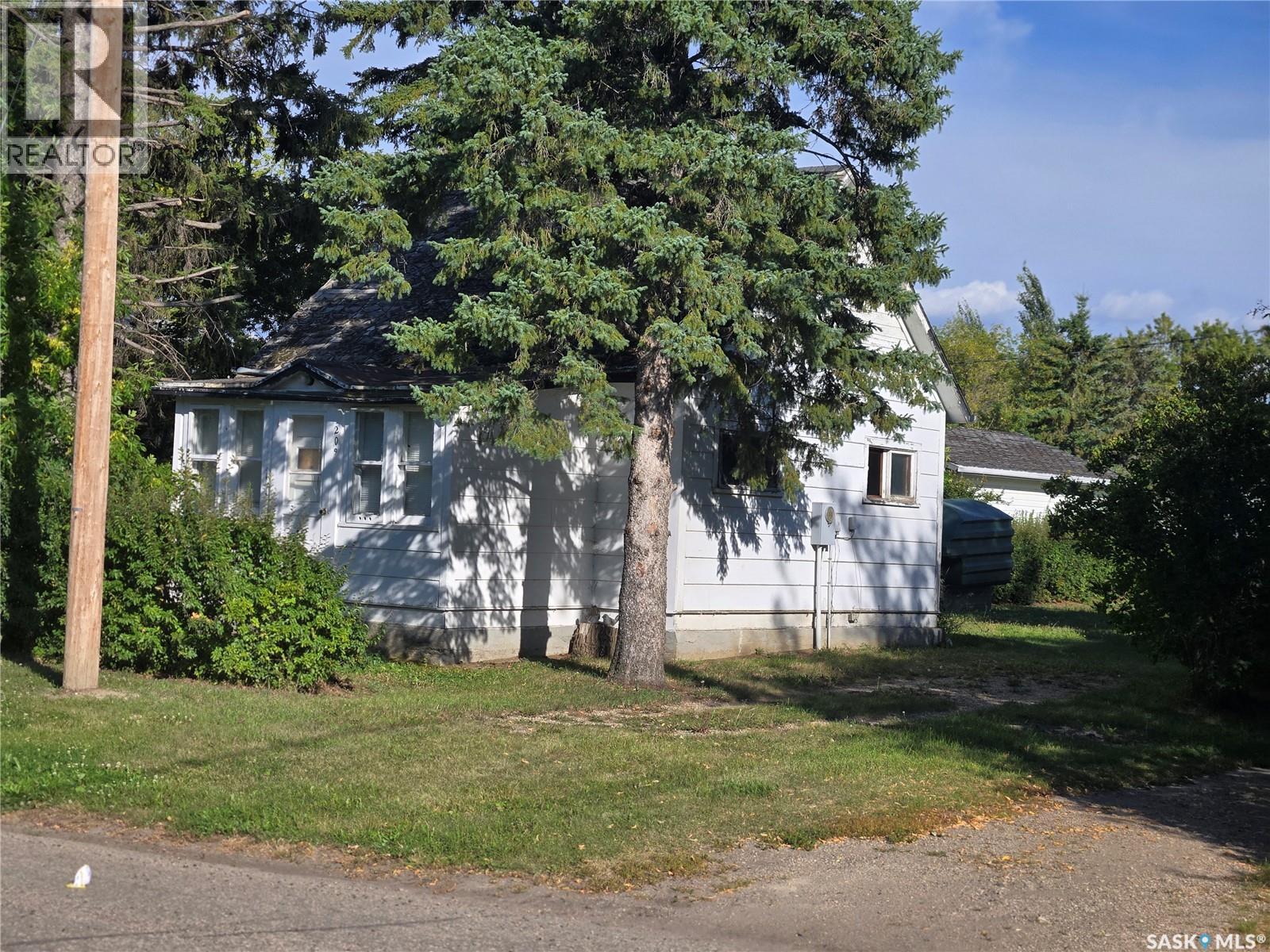 209 Forget STREET, Stoughton, Saskatchewan