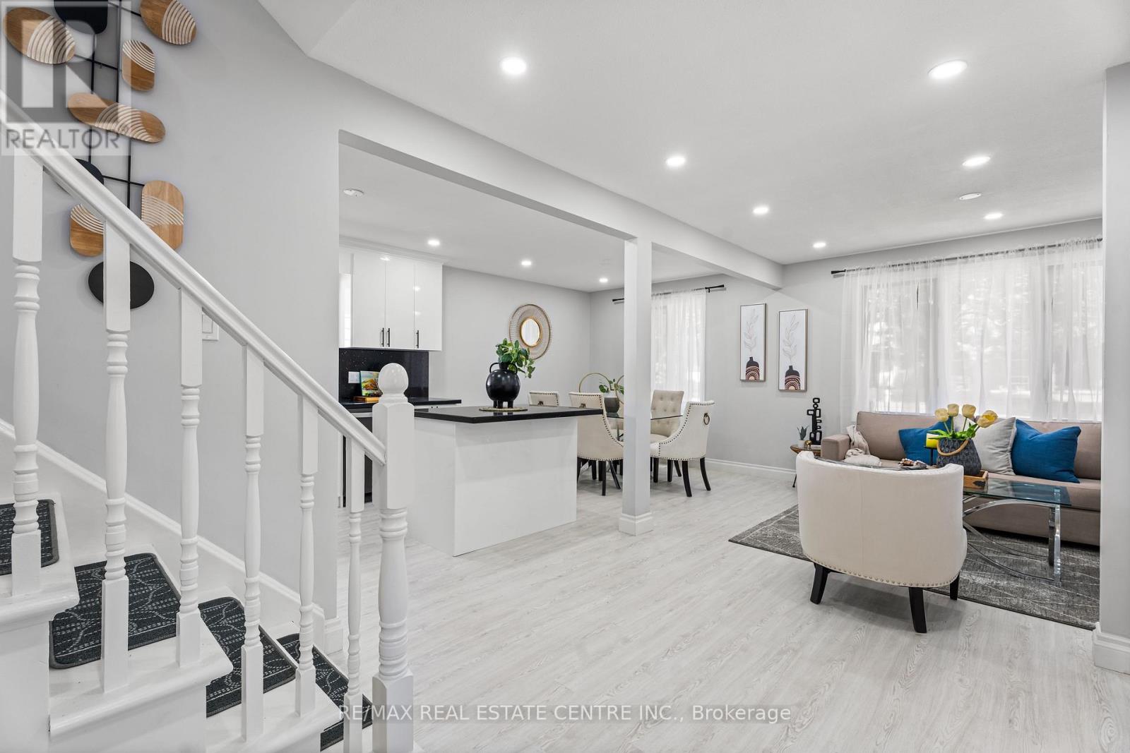 80 Rouse Avenue, Cambridge, Ontario  N1R 4M8 - Photo 9 - X12379567
