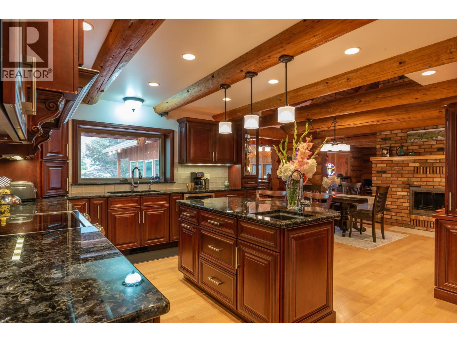 906 James Road, Shoreacres, British Columbia  V1N 4P8 - Photo 46 - 10342950