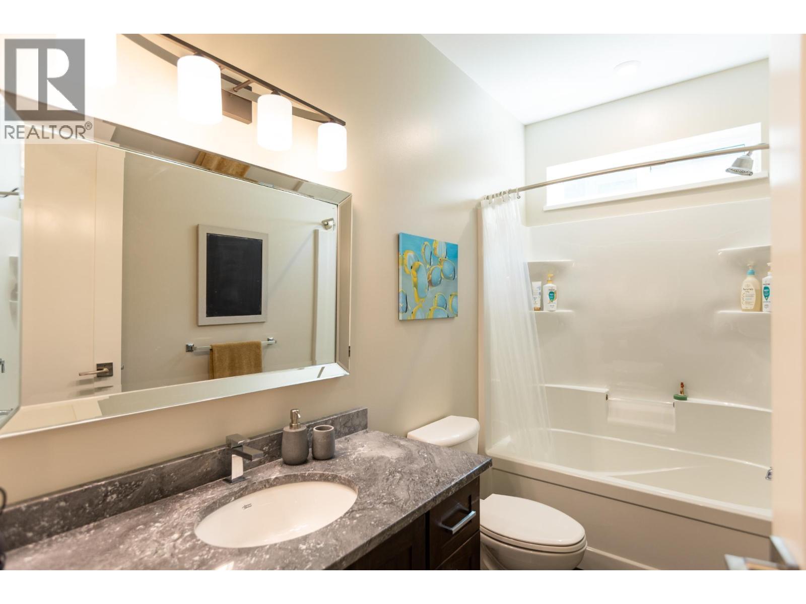 1500 Holland Street, Nelson, British Columbia  V1L 3E2 - Photo 35 - 10343855