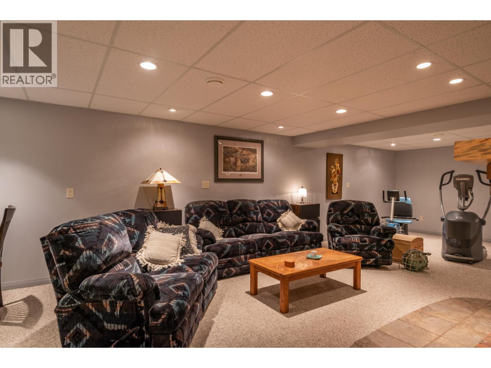 906 James Road, Shoreacres, British Columbia  V1N 4P8 - Photo 90 - 10342950