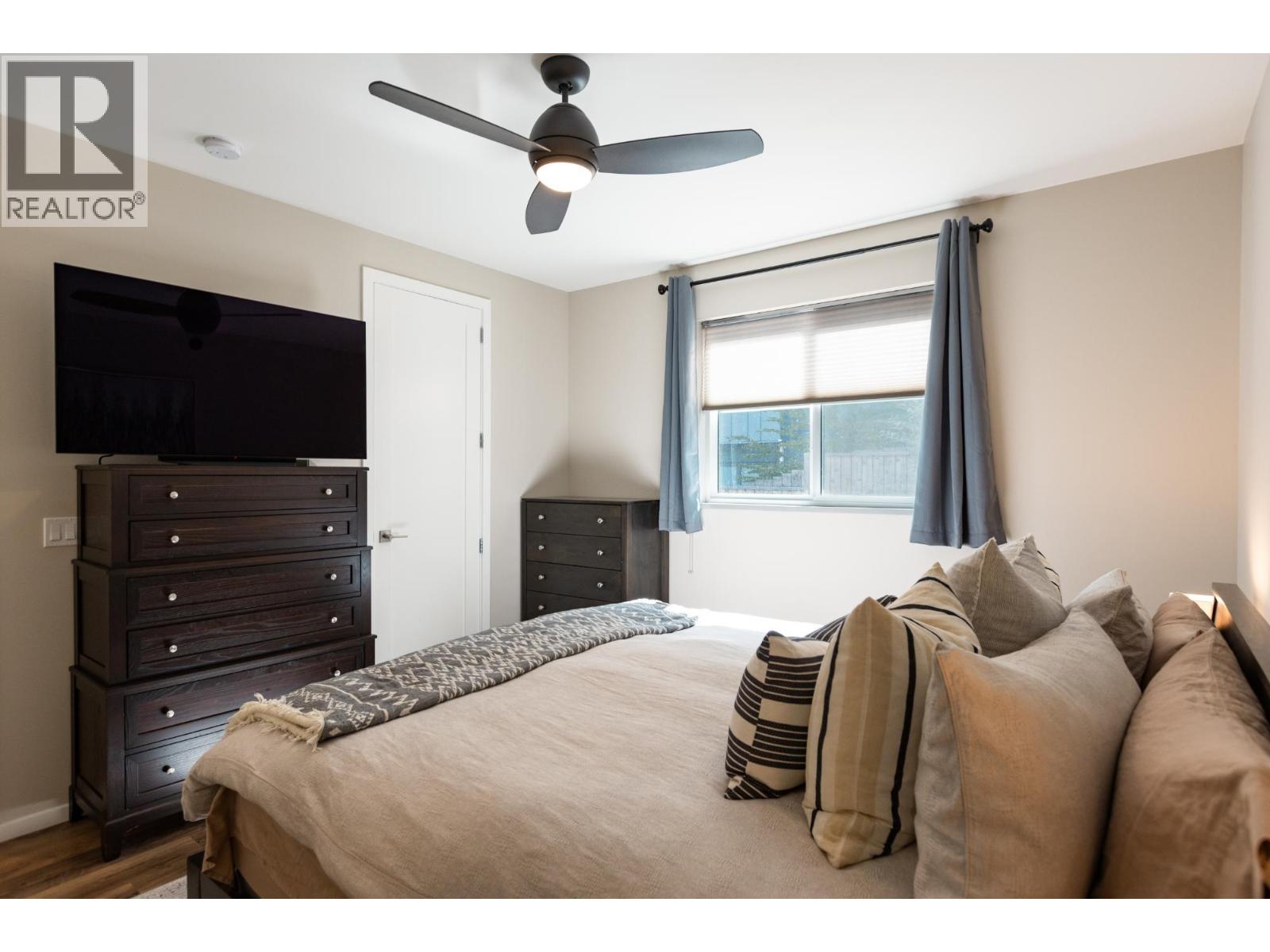 1500 Holland Street, Nelson, British Columbia  V1L 3E2 - Photo 27 - 10343855