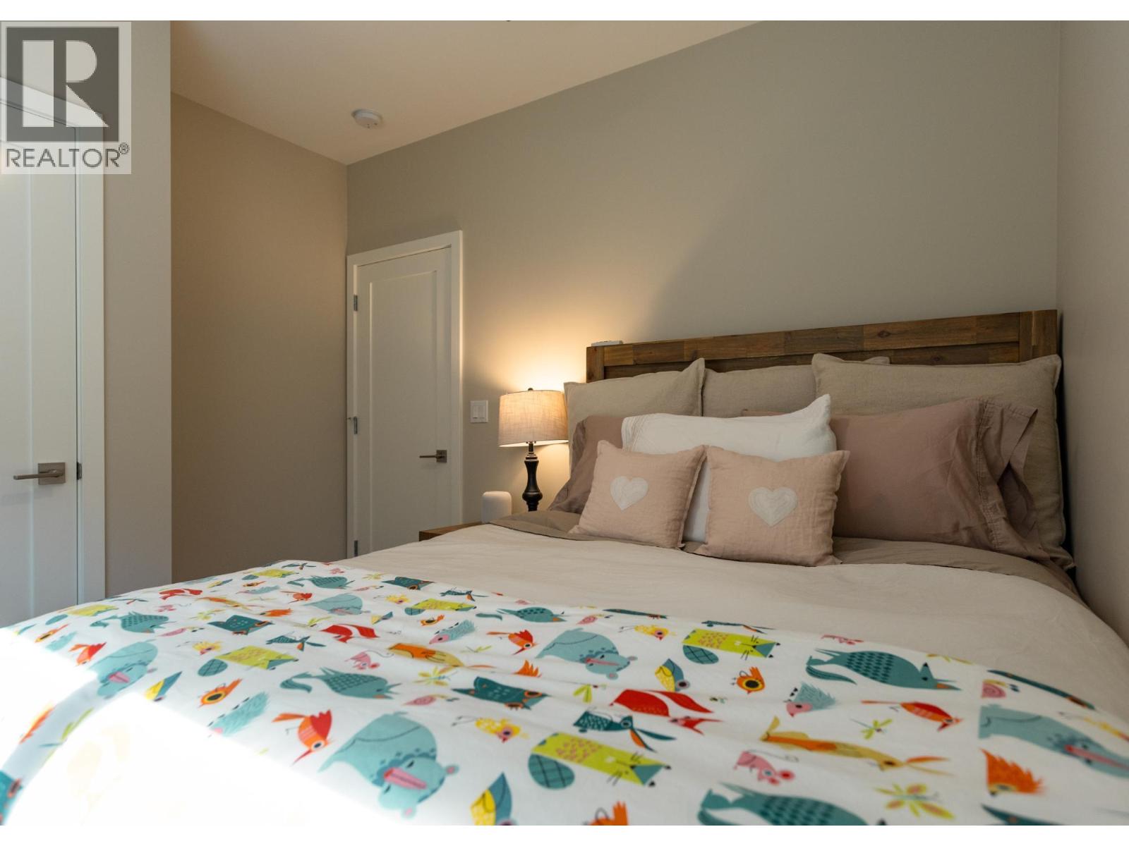 1500 Holland Street, Nelson, British Columbia  V1L 3E2 - Photo 51 - 10343855