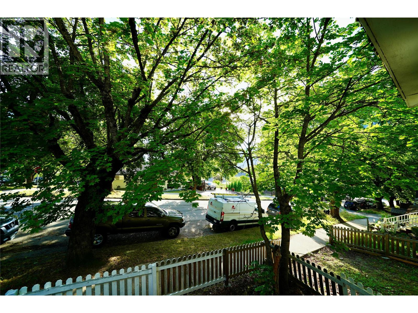 723 Hendryx Street, Nelson, British Columbia  V1L 2B1 - Photo 11 - 10330571