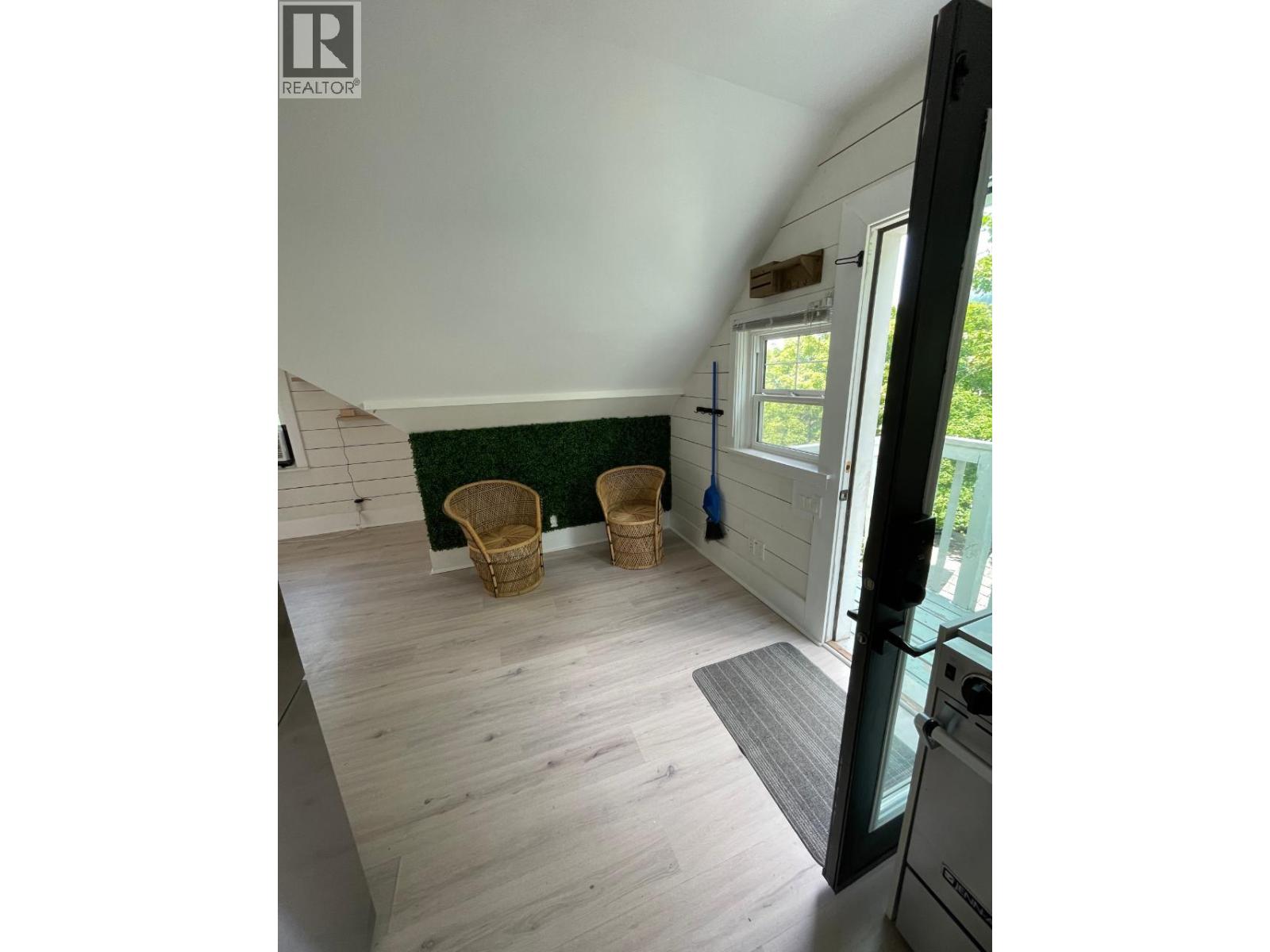 723 Hendryx Street, Nelson, British Columbia  V1L 2B1 - Photo 71 - 10330571