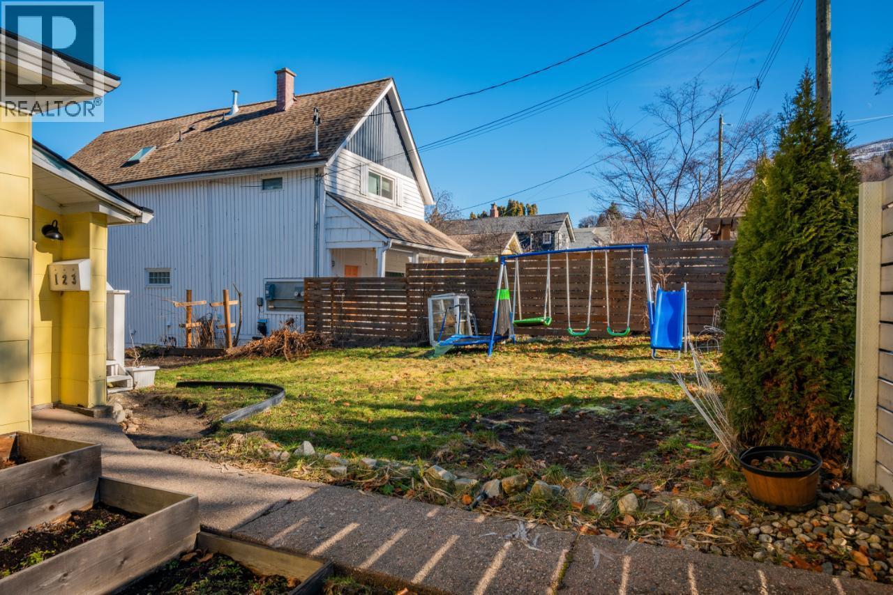 723 Hendryx Street, Nelson, British Columbia  V1L 2B1 - Photo 63 - 10330571