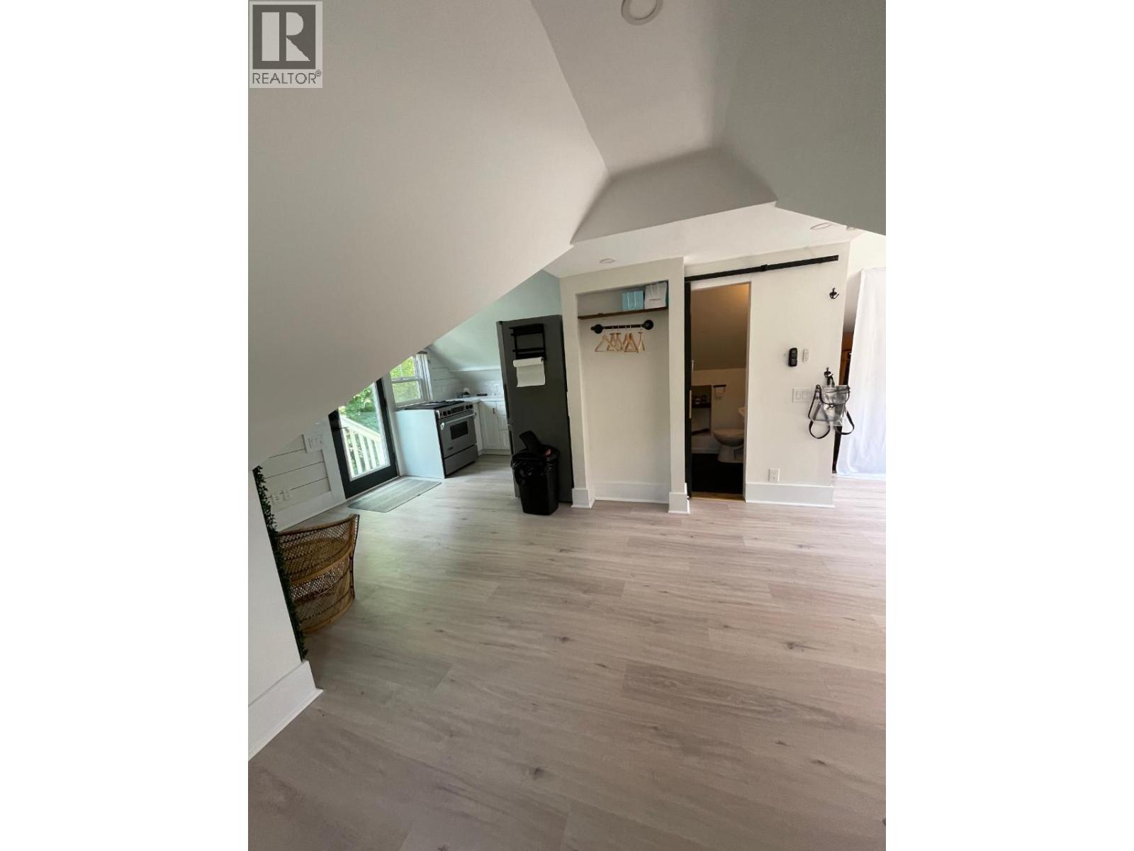 723 Hendryx Street, Nelson, British Columbia  V1L 2B1 - Photo 76 - 10330571