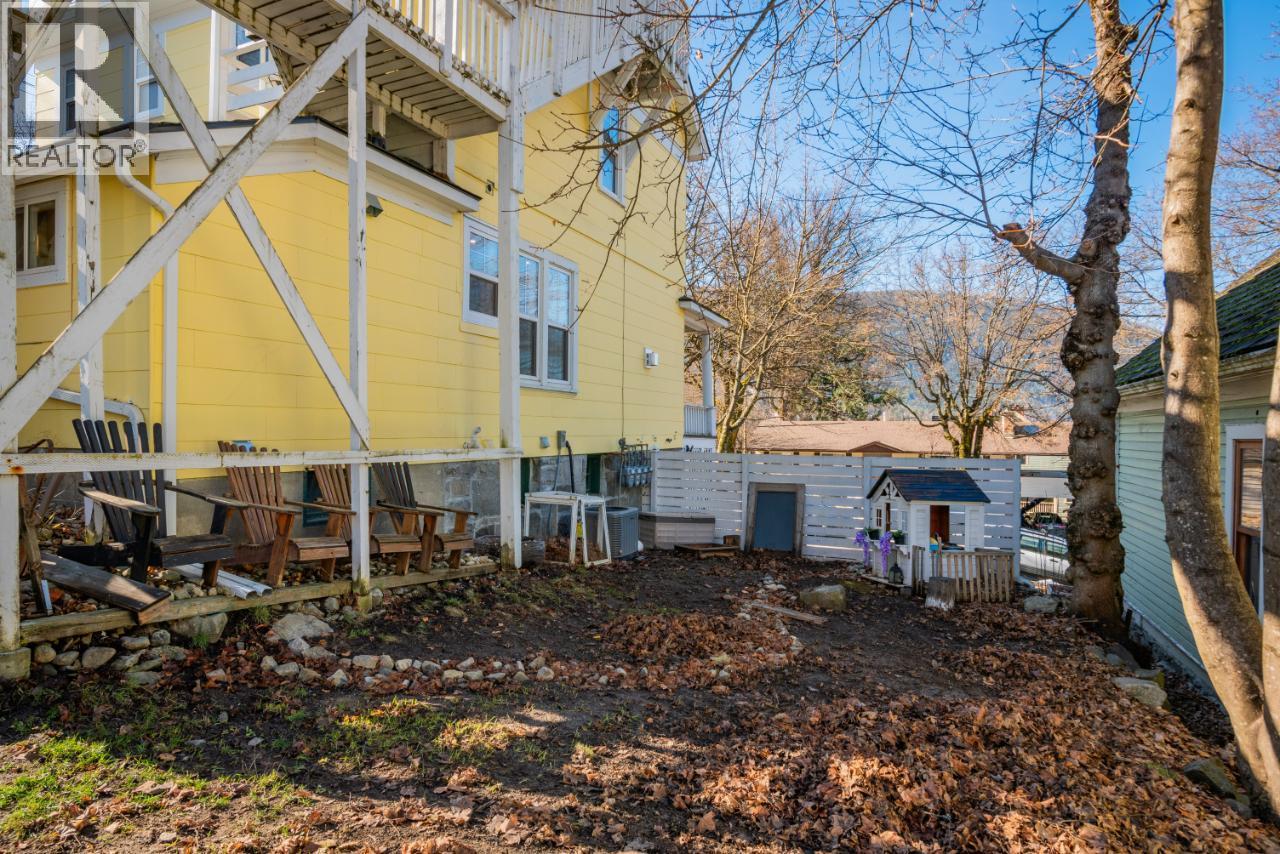 723 Hendryx Street, Nelson, British Columbia  V1L 2B1 - Photo 80 - 10330571