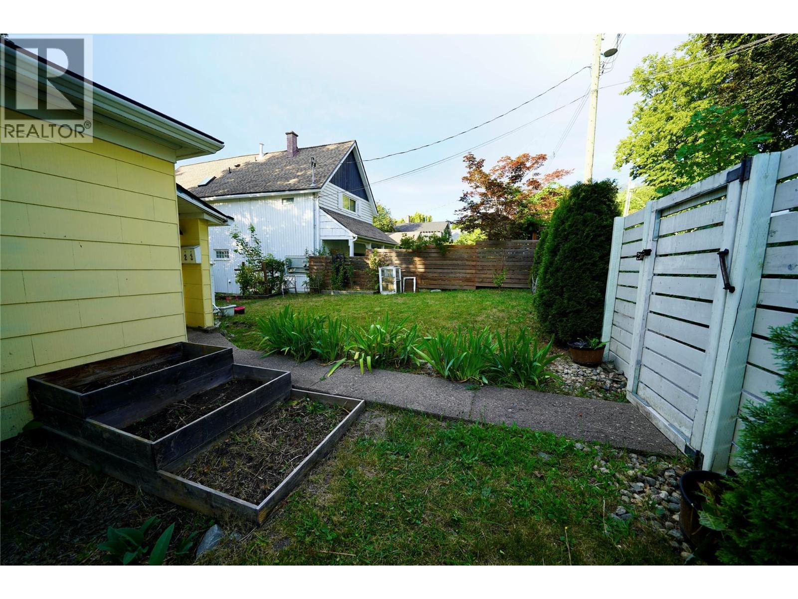 723 Hendryx Street, Nelson, British Columbia  V1L 2B1 - Photo 64 - 10330571