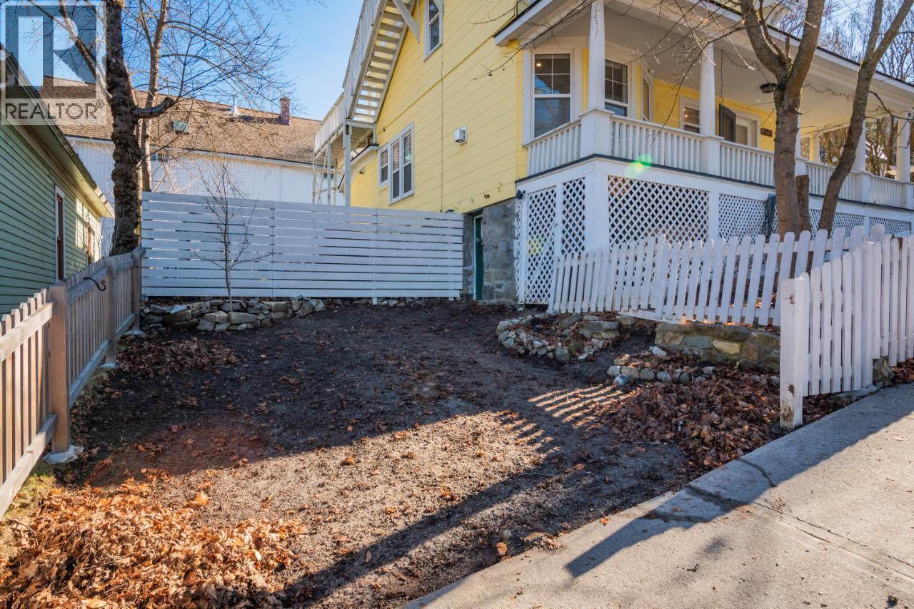 723 Hendryx Street, Nelson, British Columbia  V1L 2B1 - Photo 81 - 10330571