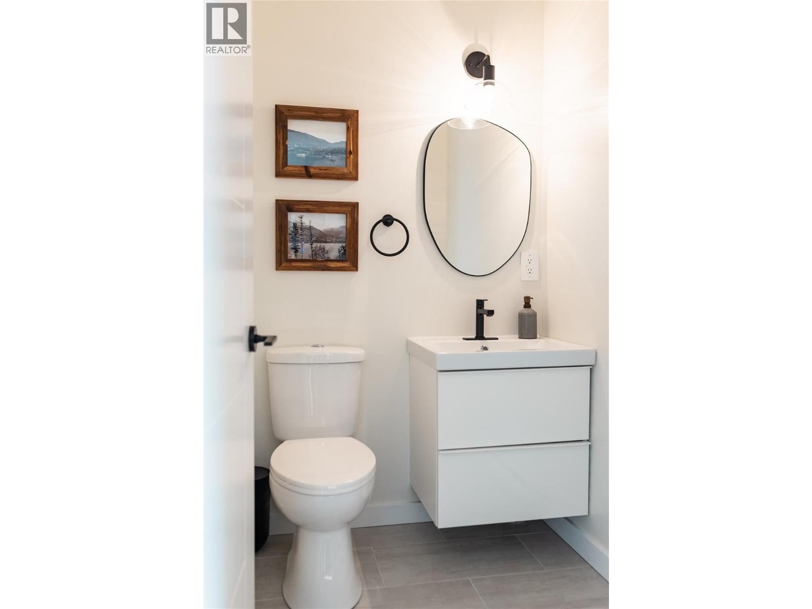 920 Front Street Unit# B, Nelson, British Columbia  V1L 4C2 - Photo 27 - 10350411