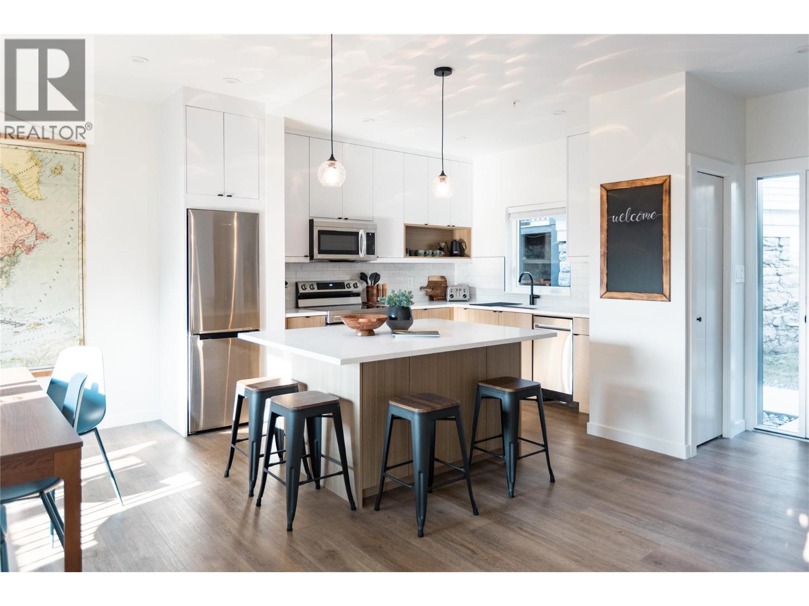 920 Front Street Unit# B, Nelson, British Columbia  V1L 4C2 - Photo 9 - 10350411