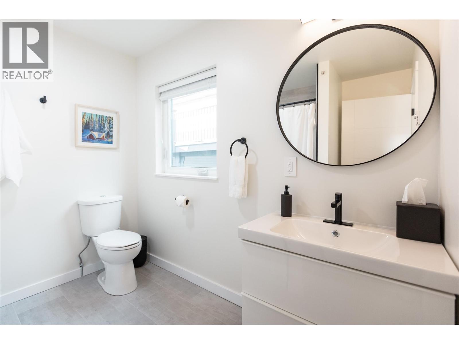 920 Front Street Unit# B, Nelson, British Columbia  V1L 4C2 - Photo 33 - 10350411