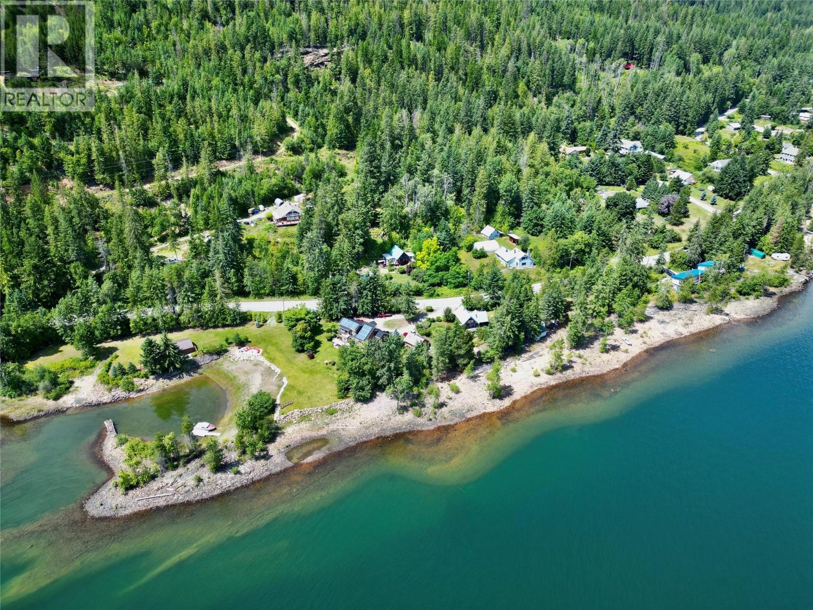 5529 Highway 31, Mirror Lake, British Columbia  V0G 1M0 - Photo 4 - 10355136