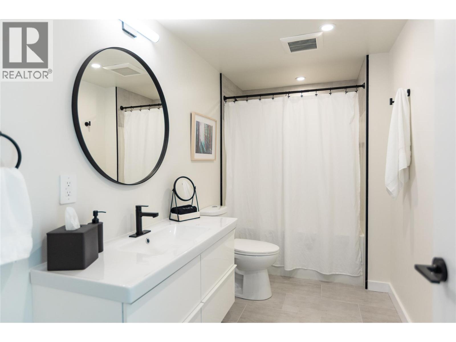 920 Front Street Unit# B, Nelson, British Columbia  V1L 4C2 - Photo 52 - 10350411