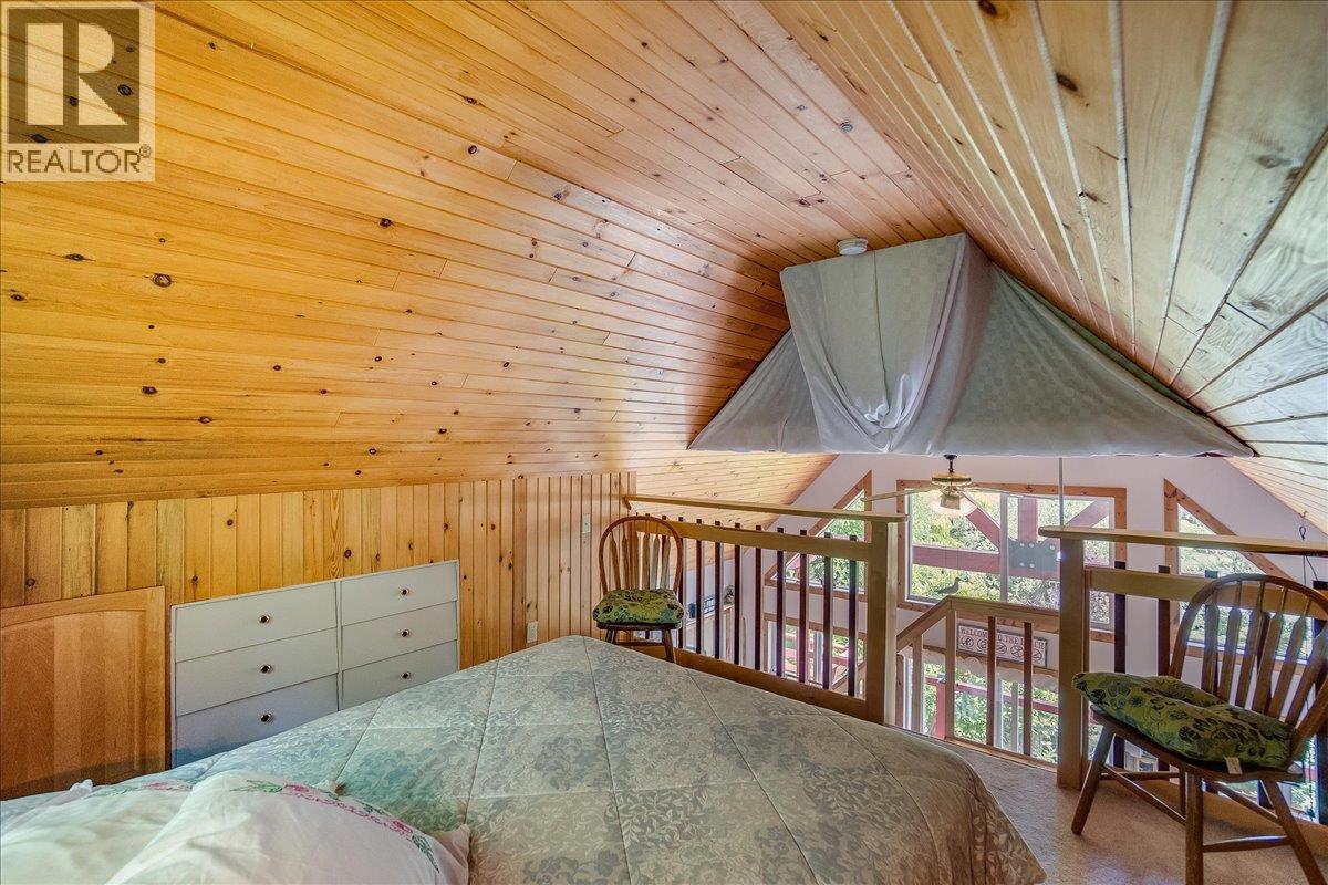 5529 Highway 31, Mirror Lake, British Columbia  V0G 1M0 - Photo 66 - 10355136