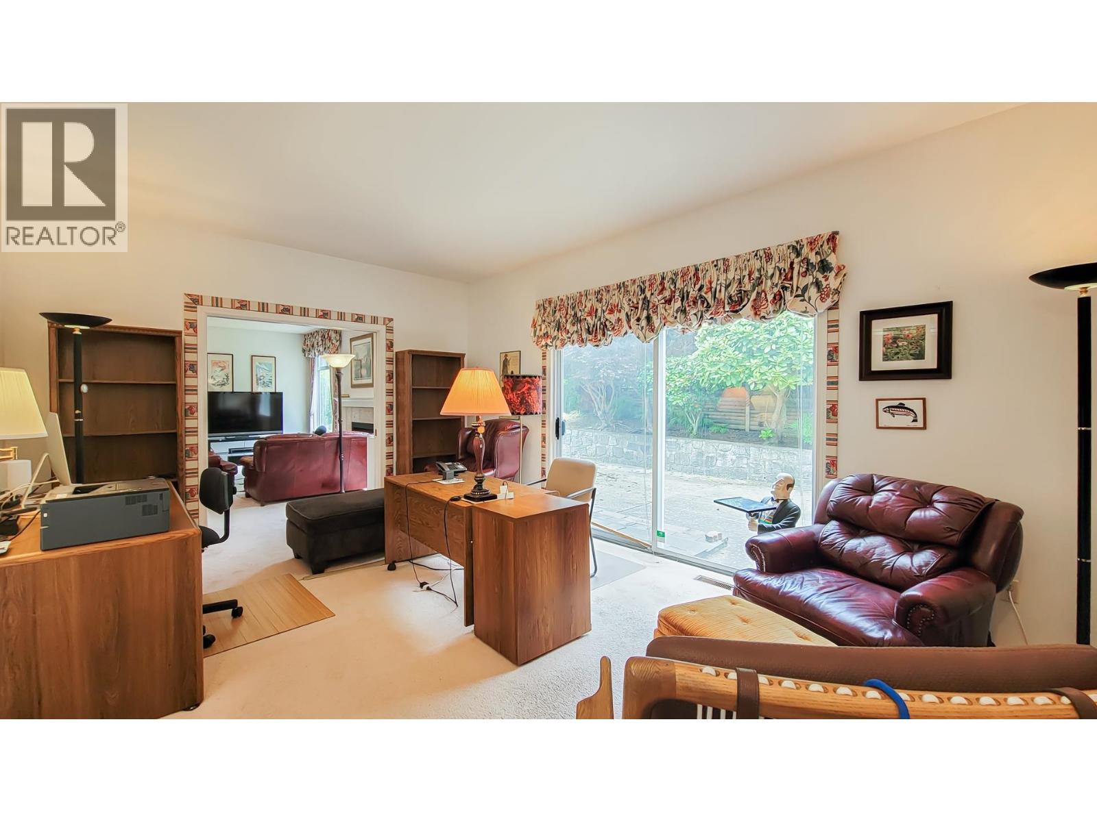 1406 Vistaview Court, Coquitlam, British Columbia  V3E 2P3 - Photo 12 - R3043065